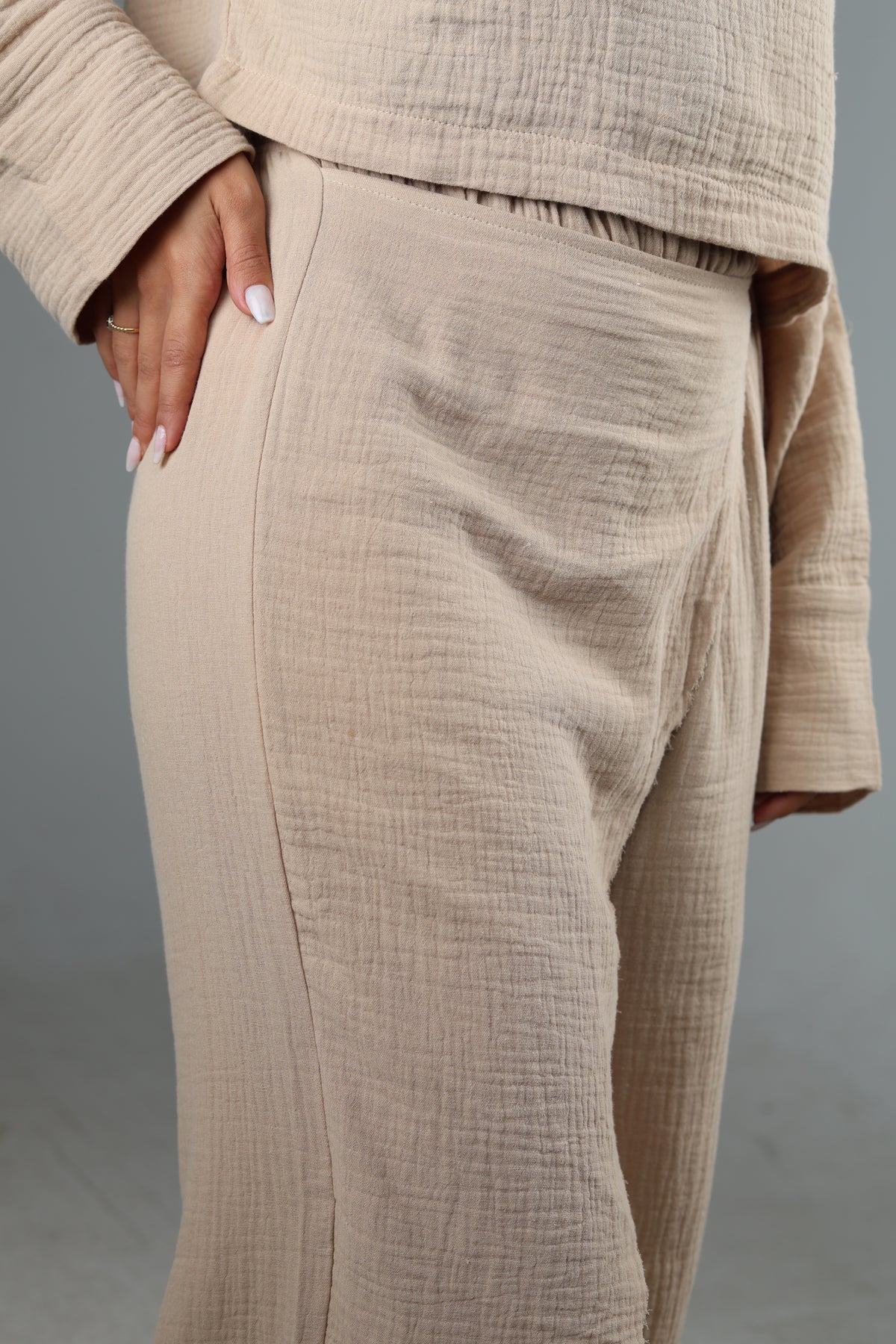 Ease Pants